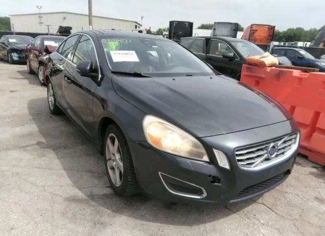 VOLVO S60 2013 yv1612fs2d2190383