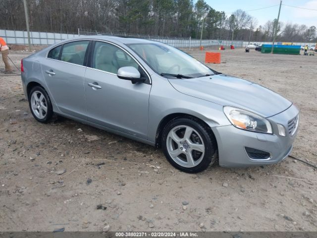 VOLVO S60 2013 yv1612fs2d2191159