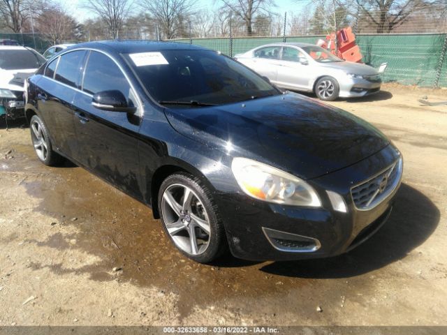 VOLVO S60 2013 yv1612fs2d2203343