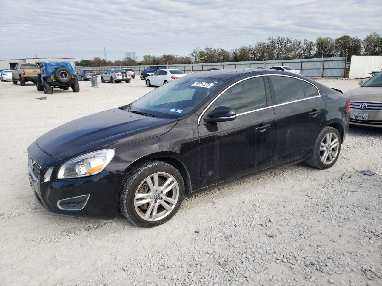 VOLVO S60 2013 yv1612fs2d2221566