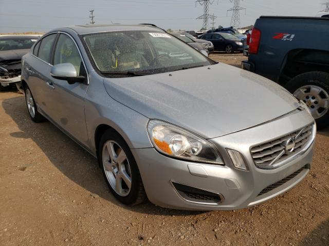 VOLVO S60 T5 2013 yv1612fs3d2198508