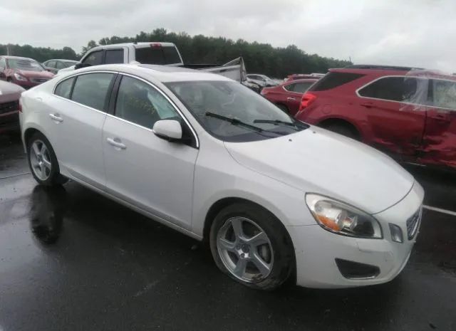 VOLVO S60 2013 yv1612fs4d1215533