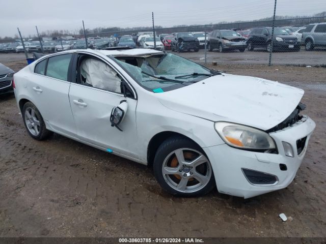 VOLVO S60 2013 yv1612fs4d2230883