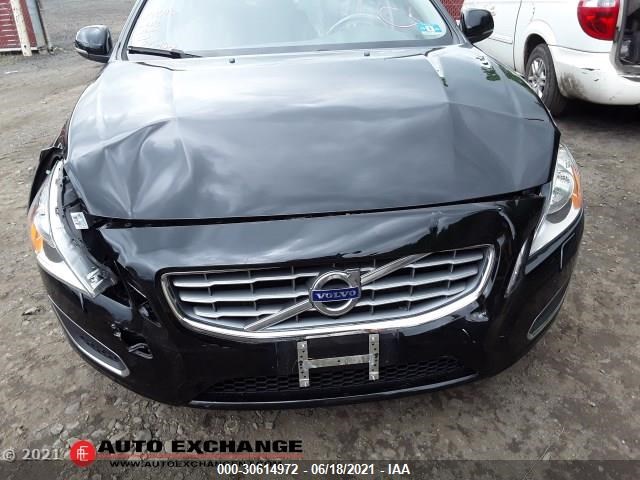 VOLVO S60 2013 yv1612fs5d1213757