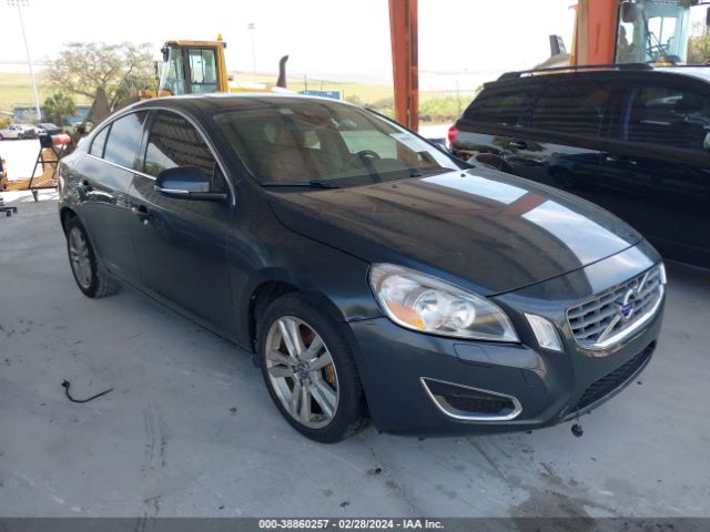 VOLVO S60 2013 yv1612fs5d2197831