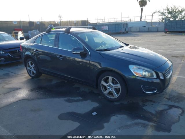 VOLVO S60 2013 yv1612fs6d2195568