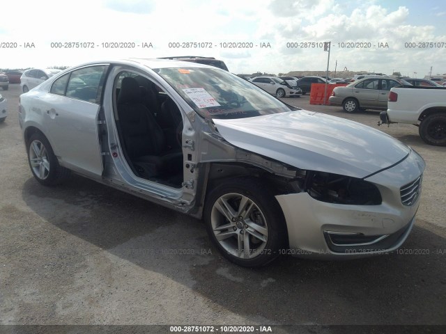 VOLVO S60 2014 yv1612fs6e2276751