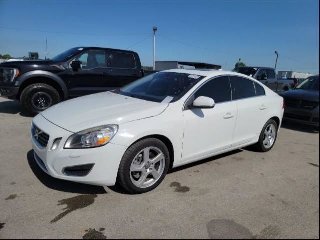 VOLVO S60 2013 yv1612fs7d1213937