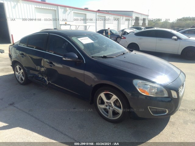 VOLVO S60 2013 yv1612fs7d2181808