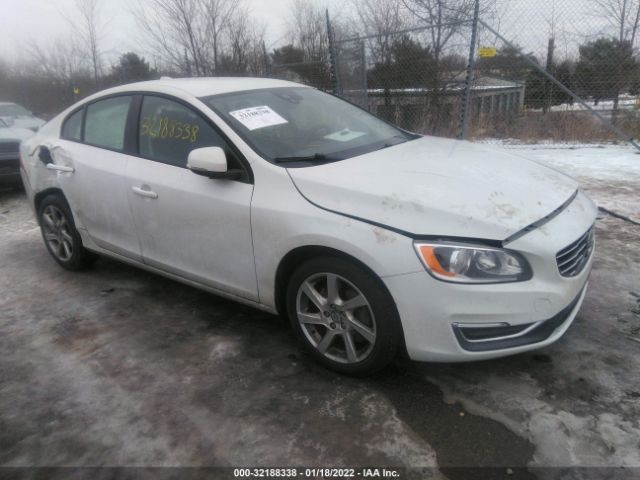 VOLVO S60 2014 yv1612fs7e2296586