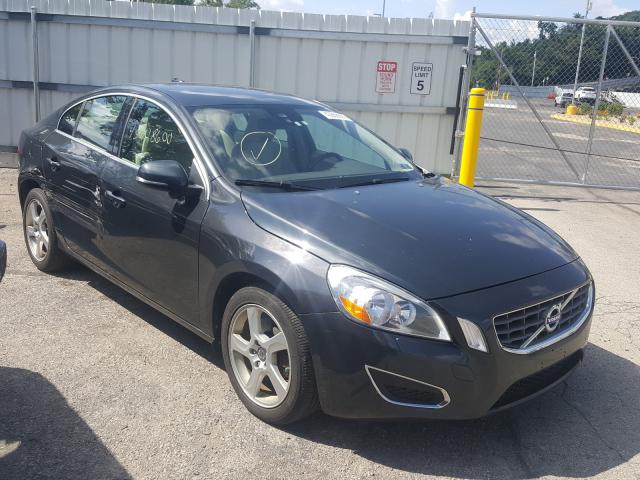 VOLVO S60 T5 2013 yv1612fs8d1220752