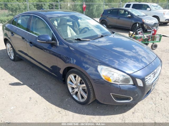 VOLVO S60 2013 yv1612fs8d1222307