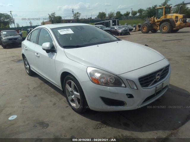 VOLVO S60 2013 yv1612fs8d2179050