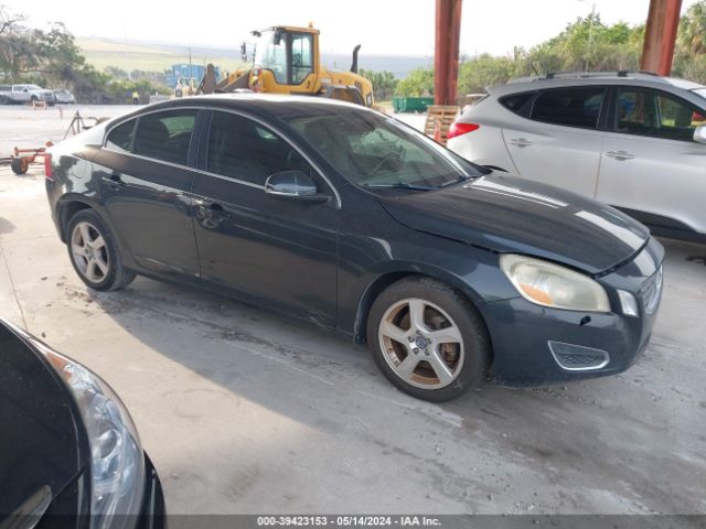 VOLVO S60 2013 yv1612fs8d2203198