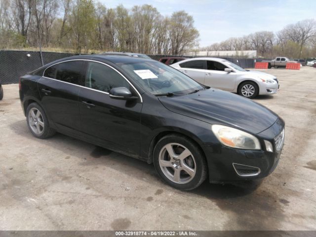 VOLVO S60 2013 yv1612fs9d2202562