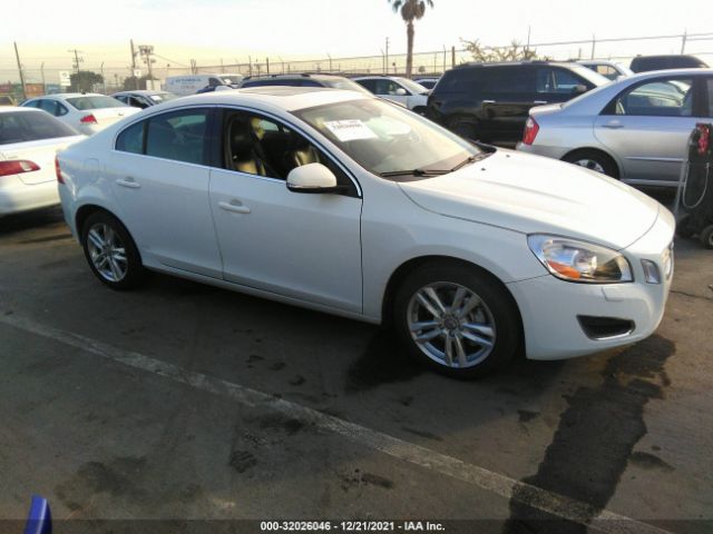 VOLVO S60 2013 yv1612fs9d2221659