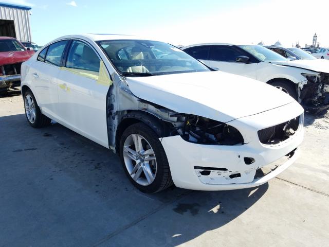 VOLVO S60 T5 2014 yv1612fs9e1296112