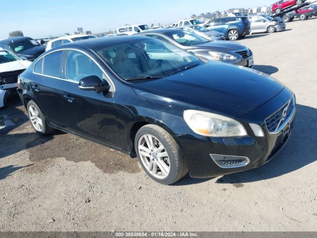 VOLVO S60 2013 yv1612fsxd2208807