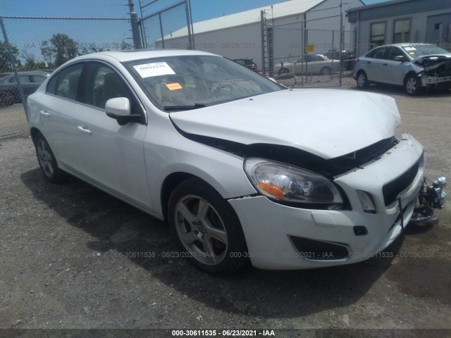 VOLVO S60 2013 yv1612fsxd2218561