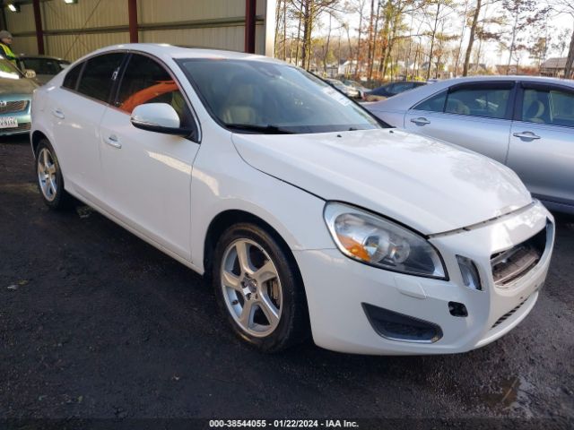 VOLVO S60 2013 yv1612fsxd2232234