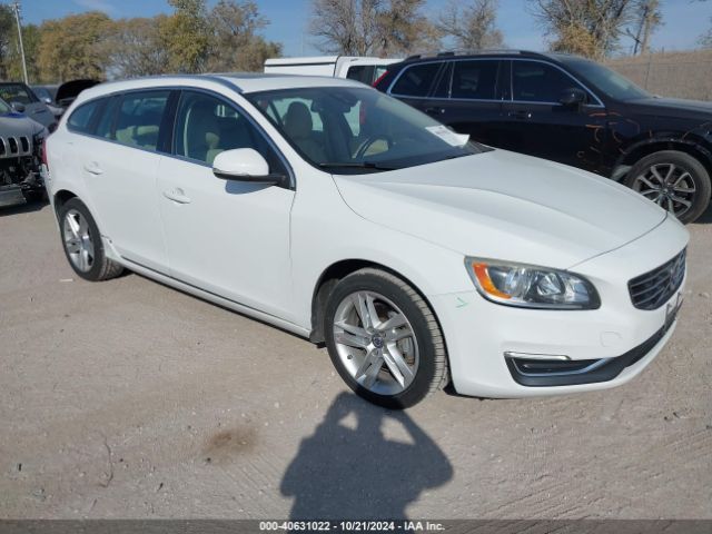 VOLVO V60 2015 yv1612sb0f1201587