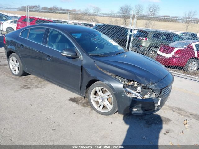 VOLVO S60 2015 yv1612tc5f2318129