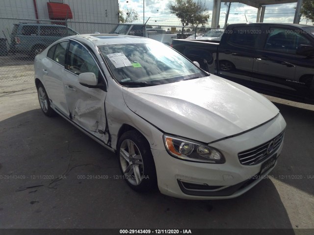 VOLVO S60 2015 yv1612tk1f1350833