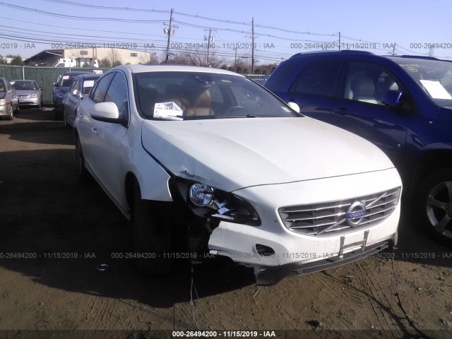 VOLVO S60 2015 yv1612tk2f1353708