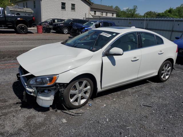 VOLVO S60 2016 yv1612tk2g2413207