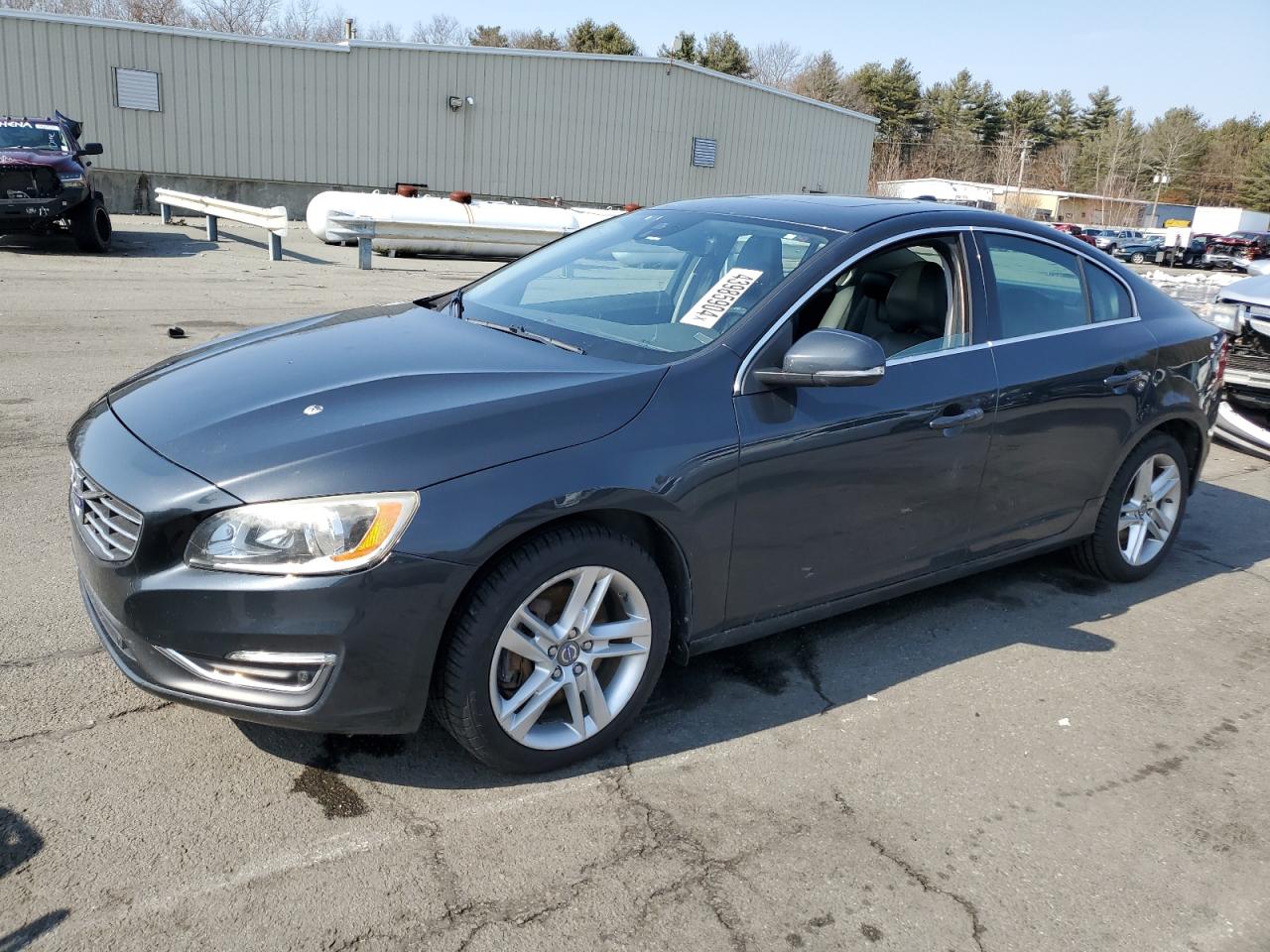 VOLVO S60 2015 yv1612tk4f1333072