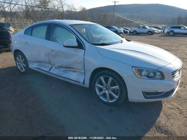 VOLVO S60 2016 yv1612tk5g2392711