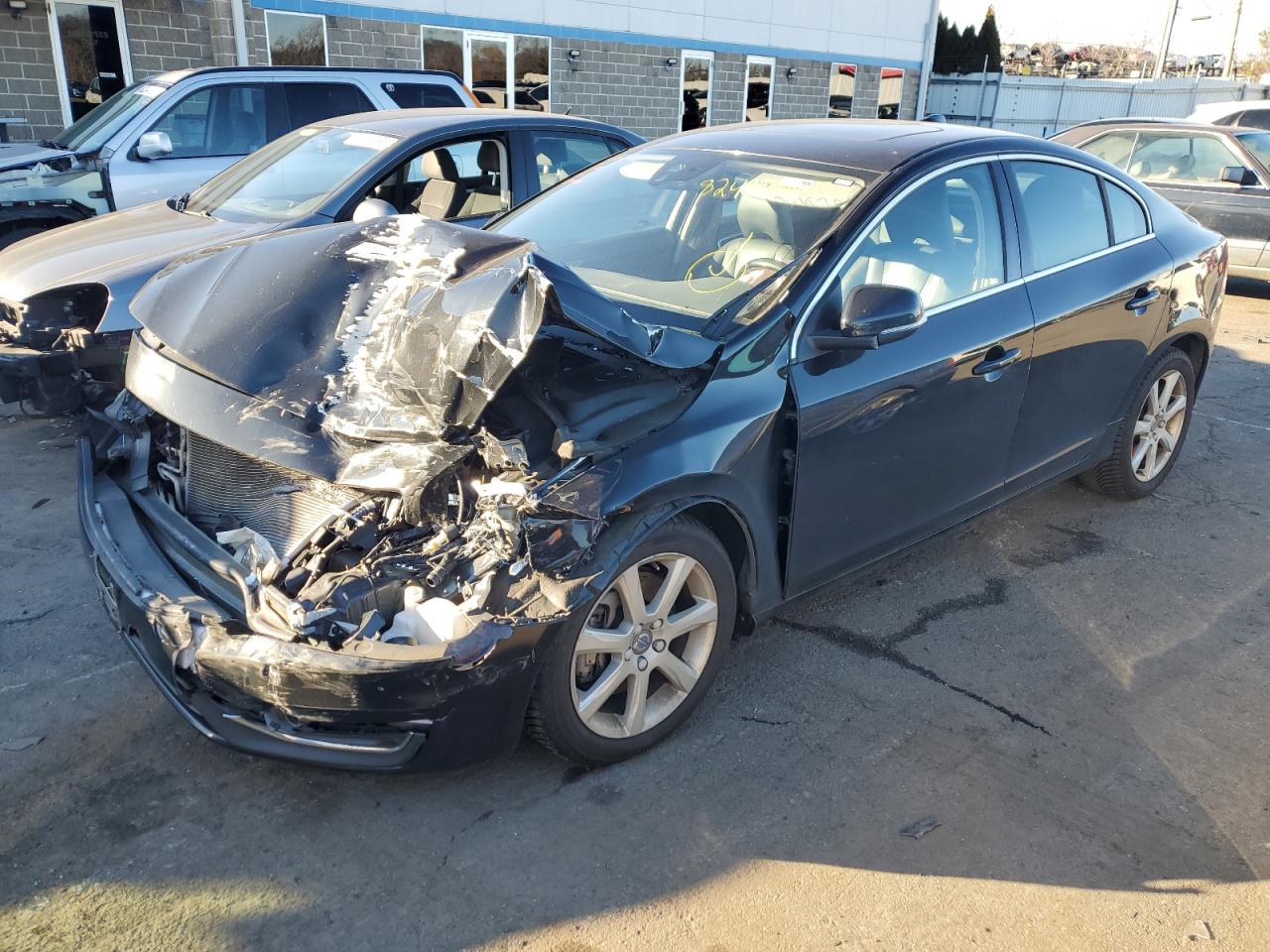 VOLVO S60 2016 yv1612tk5g2398072