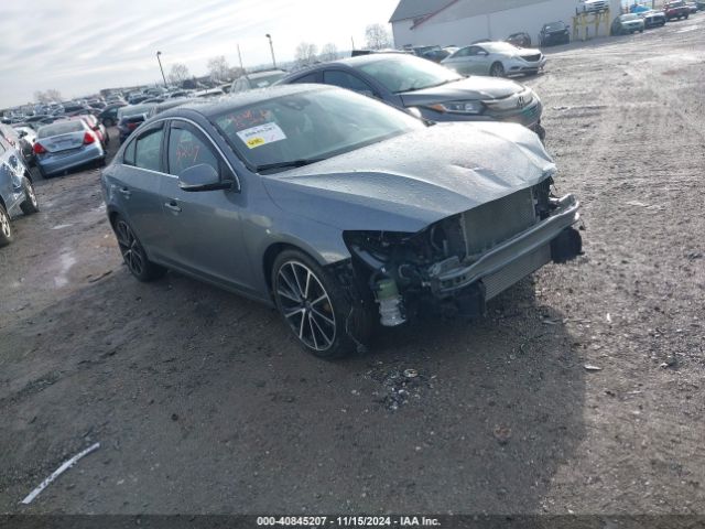 VOLVO S60 2016 yv1612tk9g2412362