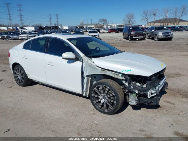 VOLVO S60 2015 yv1612tkxf1345419