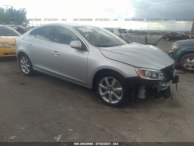 VOLVO S60 2016 yv1612tkxg2413973