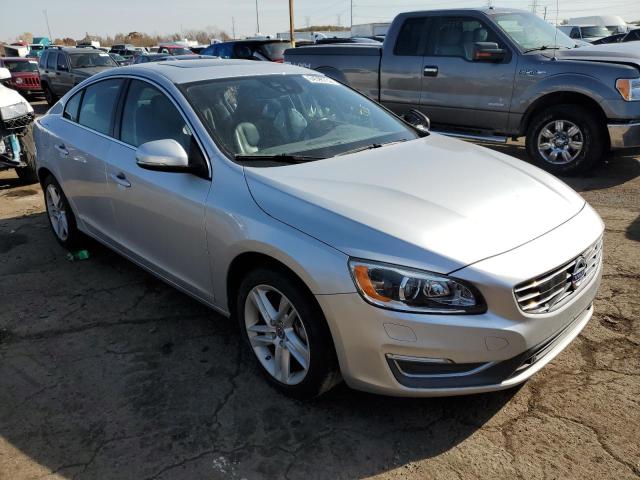 VOLVO S60 PLATIN 2015 yv1612tmxf1335300