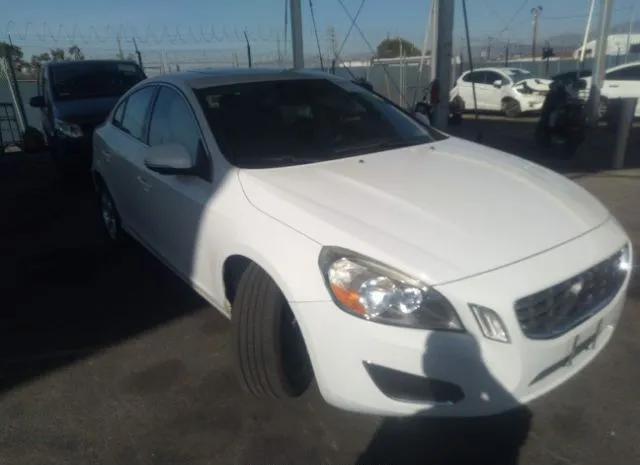 VOLVO S60 2012 yv1622fs0c2119307