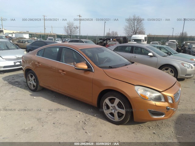 VOLVO S60 2012 yv1622fs2c2039877