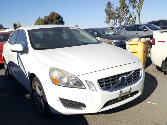 VOLVO S60 2012 yv1622fs4c2049326