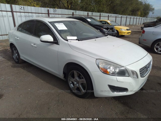 VOLVO S60 2012 yv1622fs4c2099451