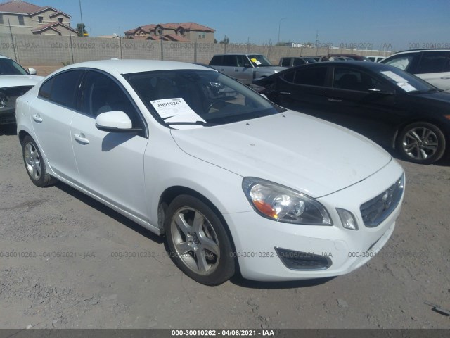 VOLVO S60 2012 yv1622fs5c2031742