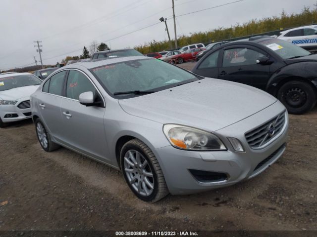 VOLVO S60 2012 yv1622fs5c2048685