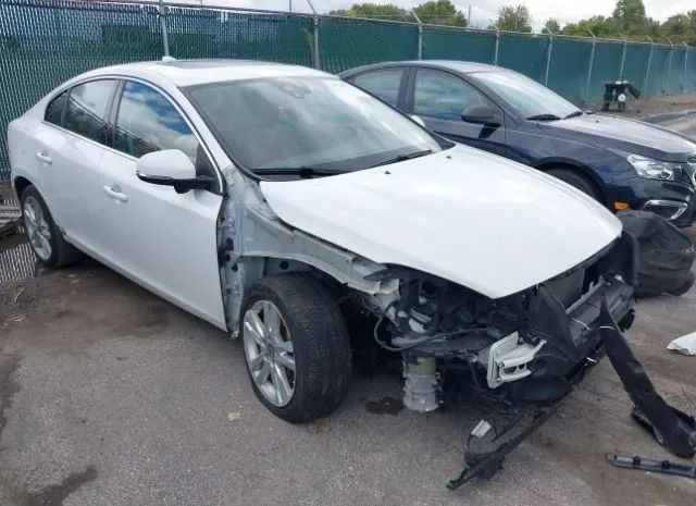 VOLVO S60 2012 yv1622fs5c2140878