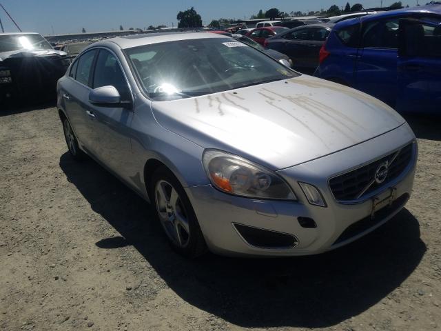 VOLVO S60 T5 2012 yv1622fs6c2051062