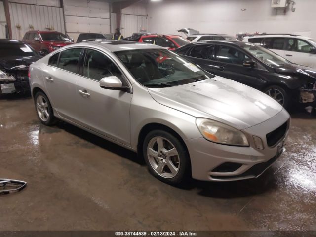 VOLVO S60 2012 yv1622fs6c2109879