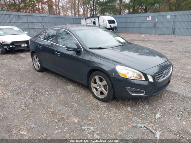 VOLVO S60 2012 yv1622fs7c2050079