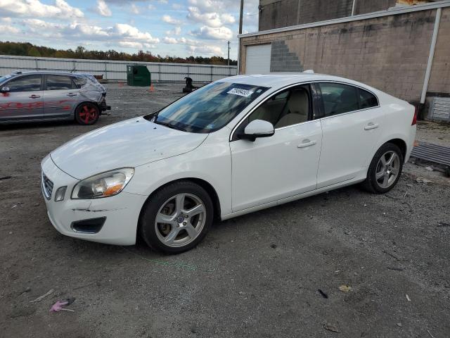 VOLVO S60 T5 2012 yv1622fs7c2137285