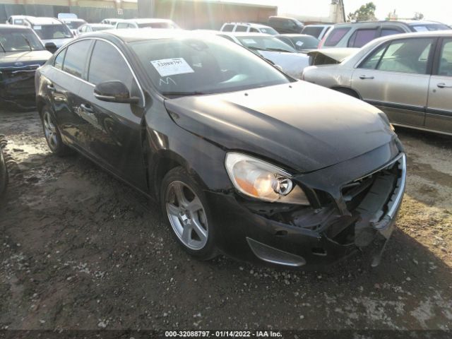 VOLVO S60 2012 yv1622fs9c2034482