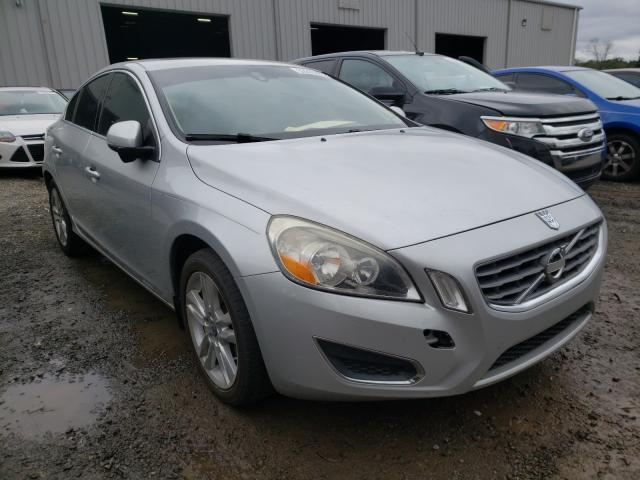 VOLVO S60 T5 2012 yv1622fs9c2110072