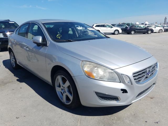 VOLVO S60 T5 2012 yv1622fsxc2035947